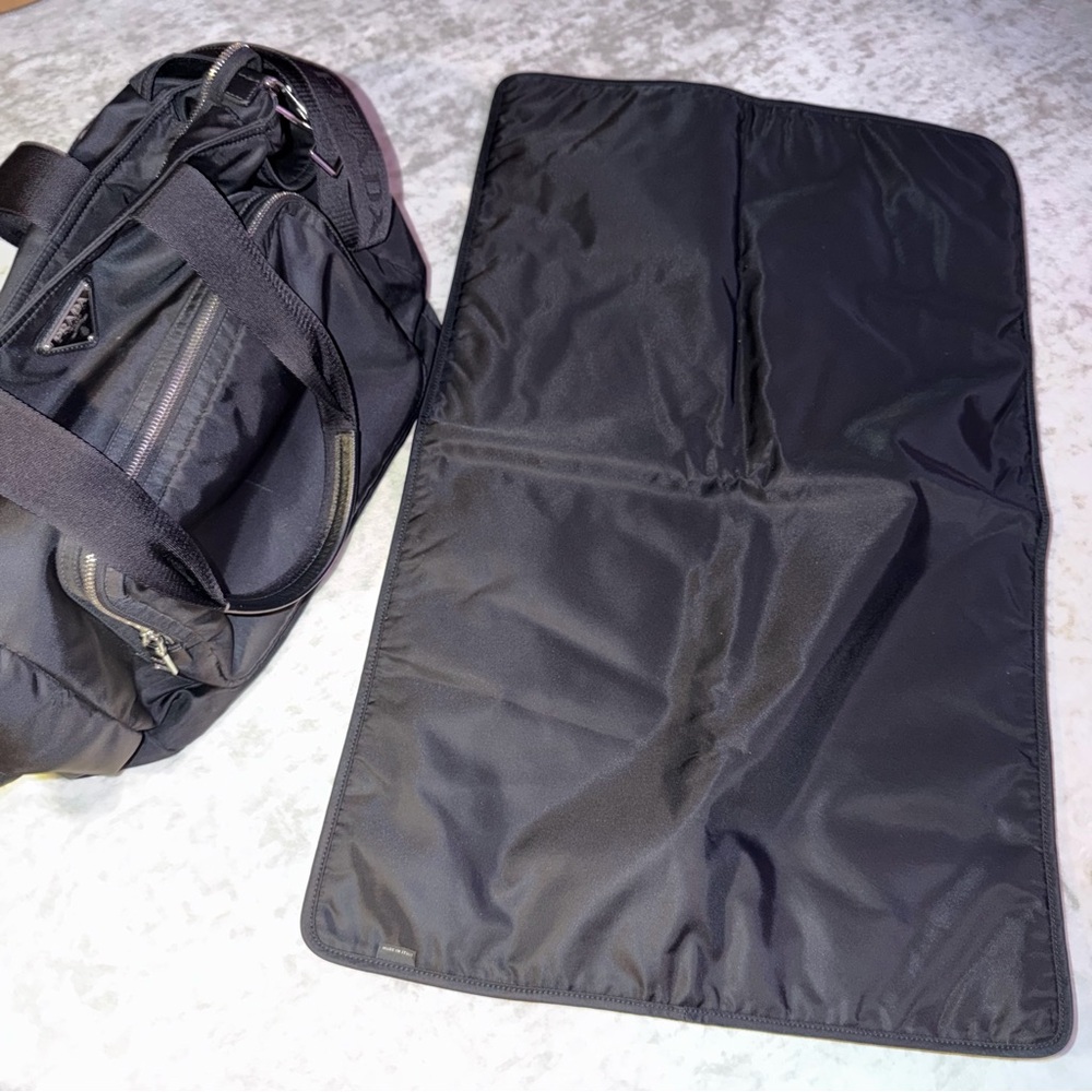 Prada Re-Nylon Baby Bag - Picture 5 of 8